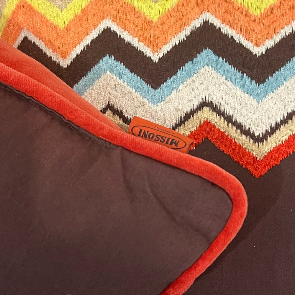 Chevron Patterned Throw Pillows - Picture 2 of 3
